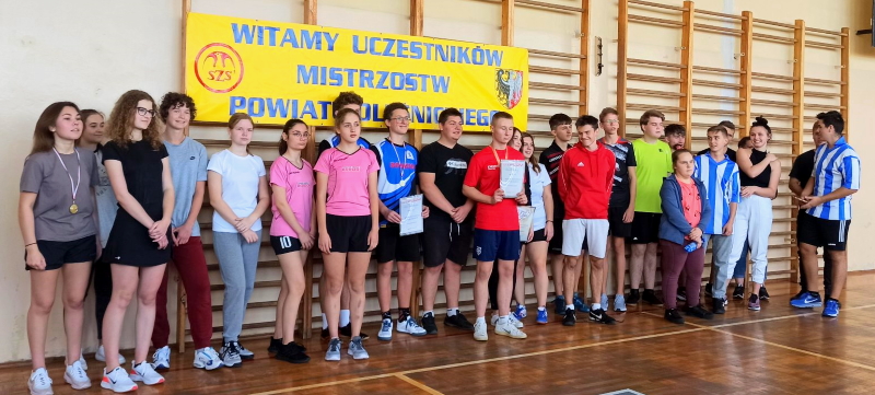 2021 final tenis stolowy